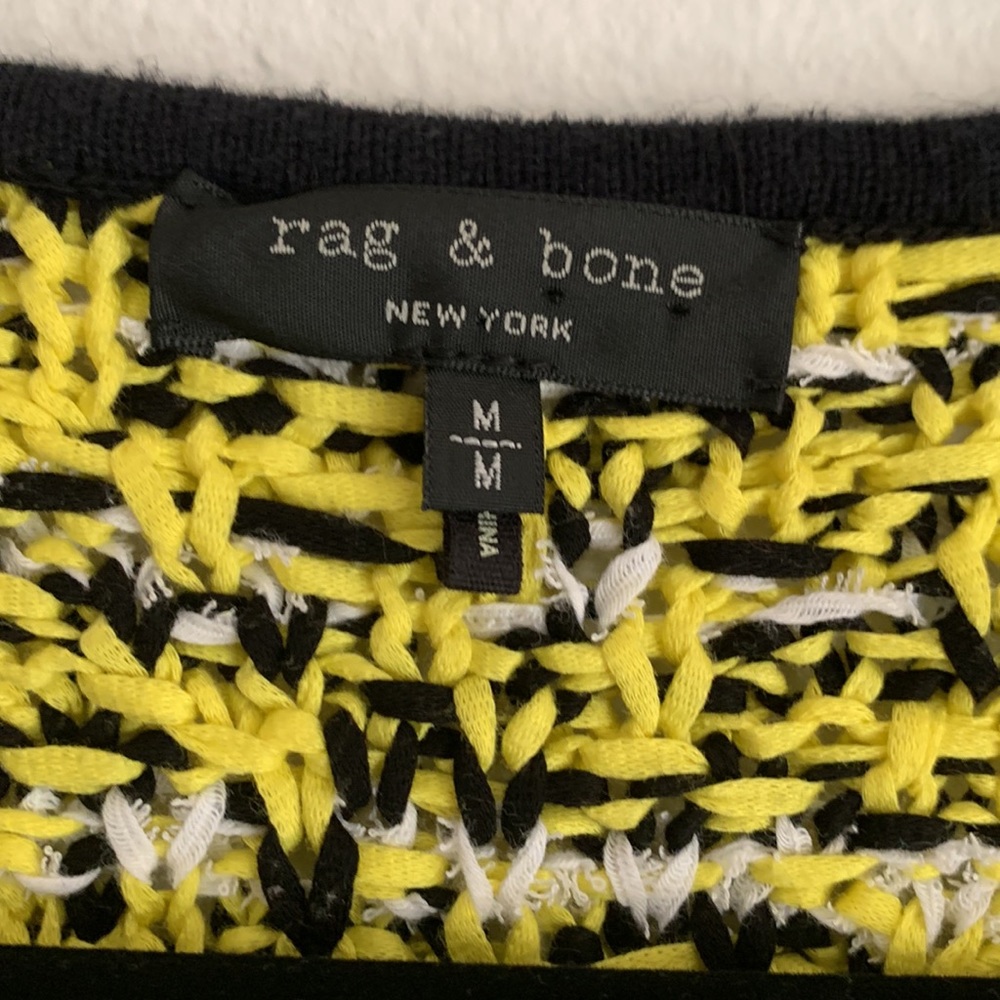 rag & bone / Size Medium - Picture 2 of 6